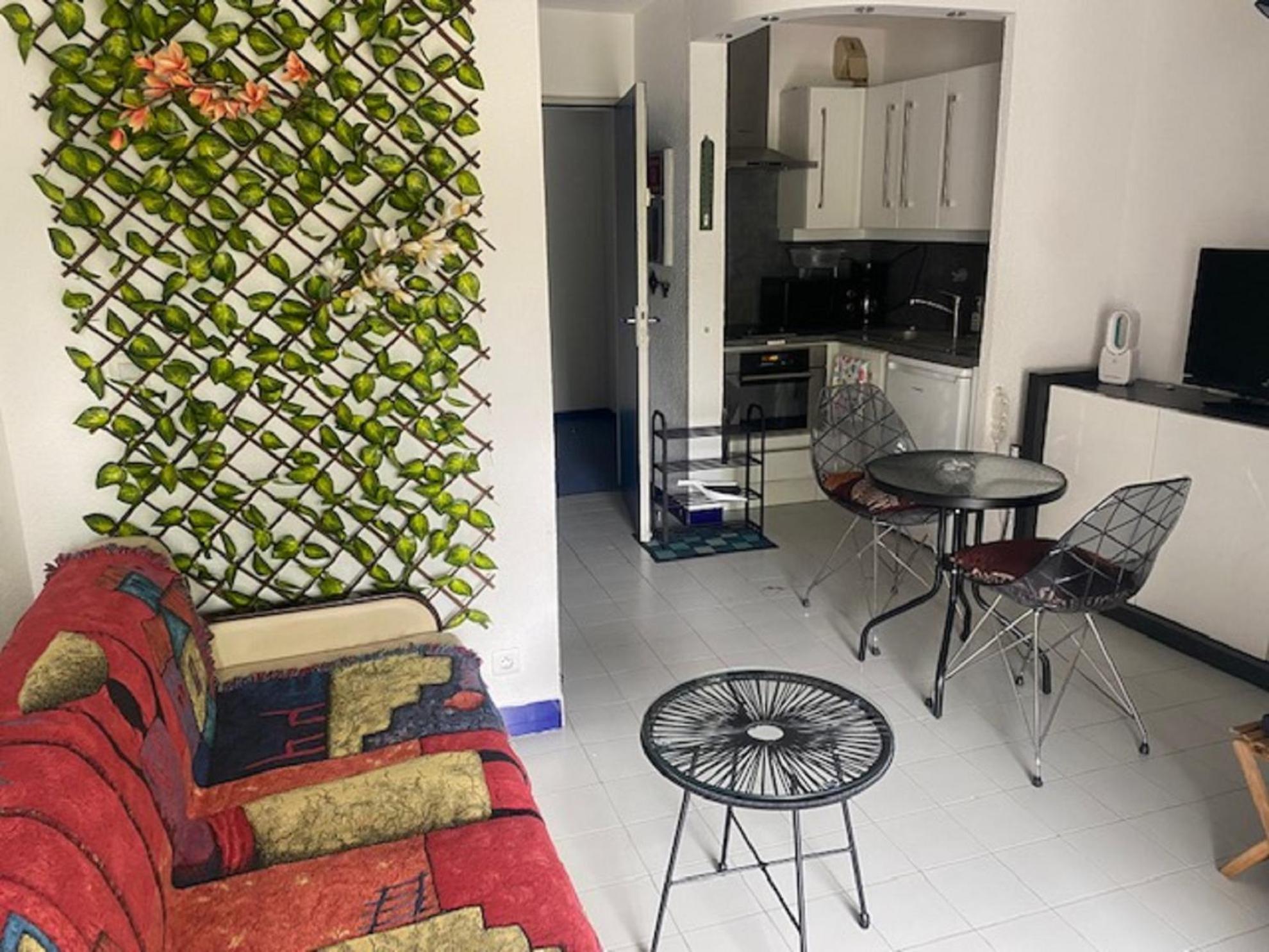 Vittoria Immobilier 2 -Reglement Sur Place - Cheques Vacances Acceptes La Grande Motte Chambre photo